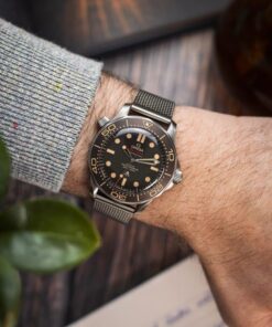 Omega Seamaster Diver 300 Automatic